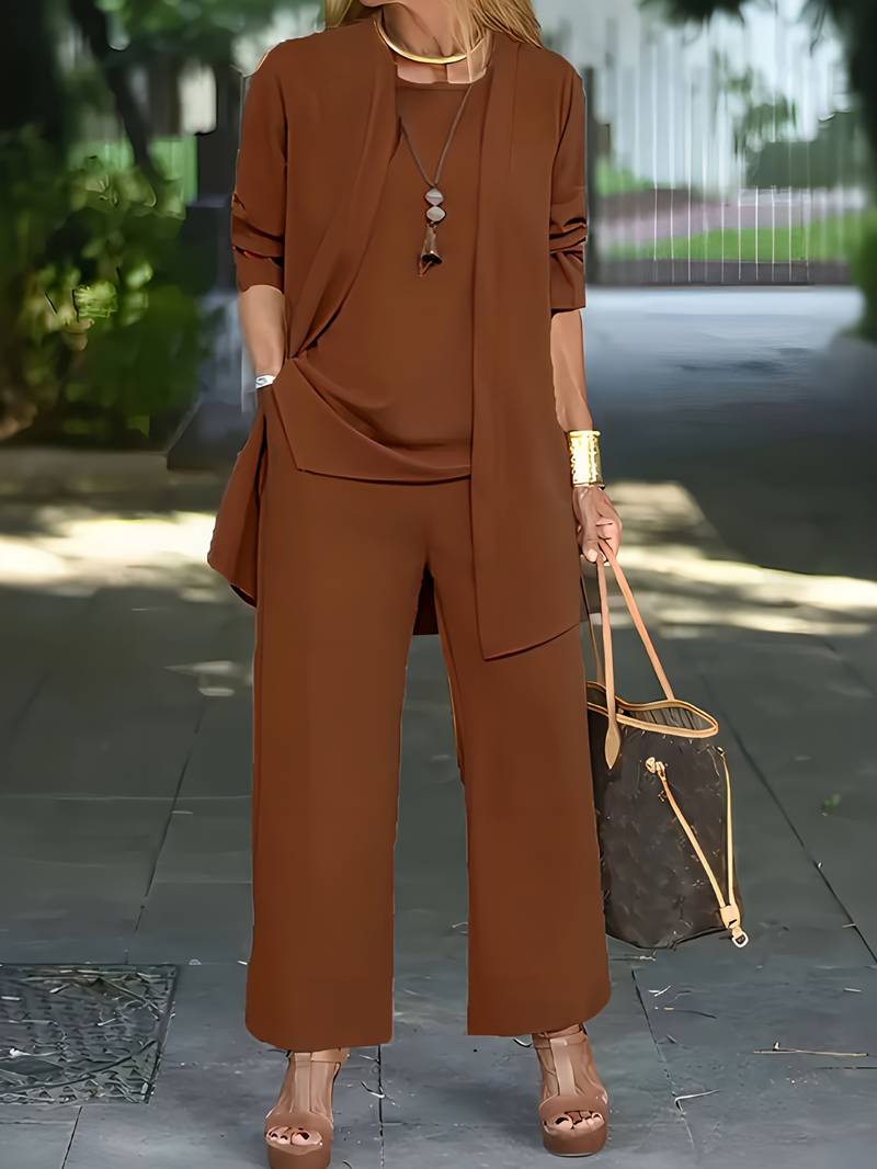 Evelyn – ensemble trois pièces décontracté avec cardigan et pantalon long