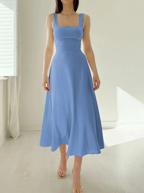 Robe trapèze - décolleté élégant et ajustée