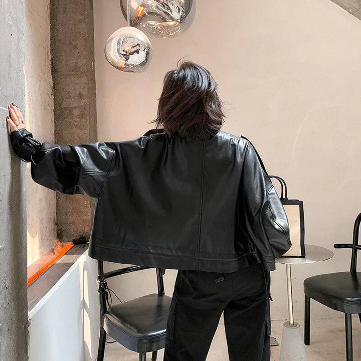 Kulta - veste en cuir pour femme avec box-cut